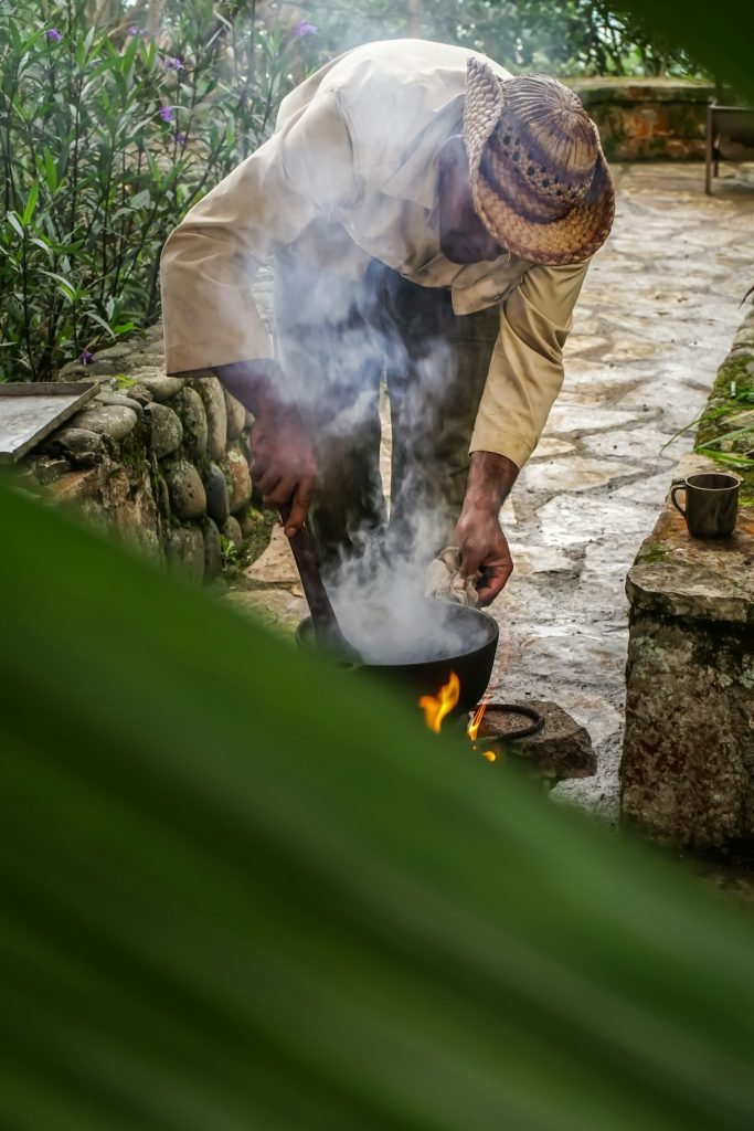 photo-1584542267383-aa453c9cc0b5